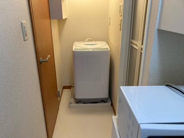Room image 10