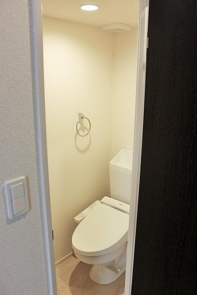Room image 8