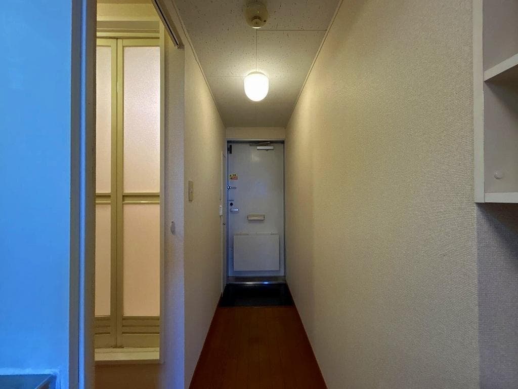 Room image 14