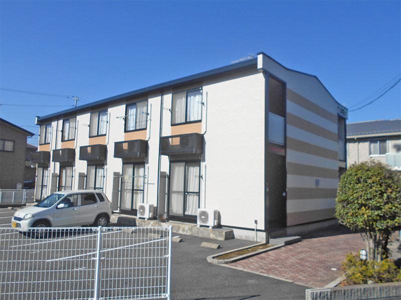 Main exterior of leopalace Fujinoki