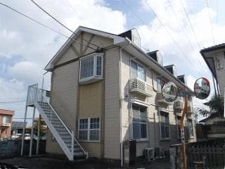 Main exterior of leopalace Nagahara