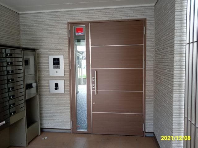 Room image 13