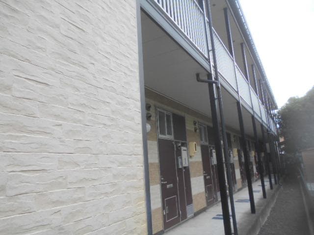 Room image 8