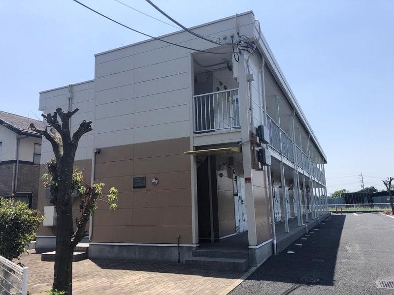 Main exterior of leopalace Azalea K