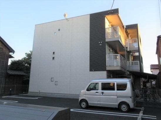 Main exterior of CLEINO MILK