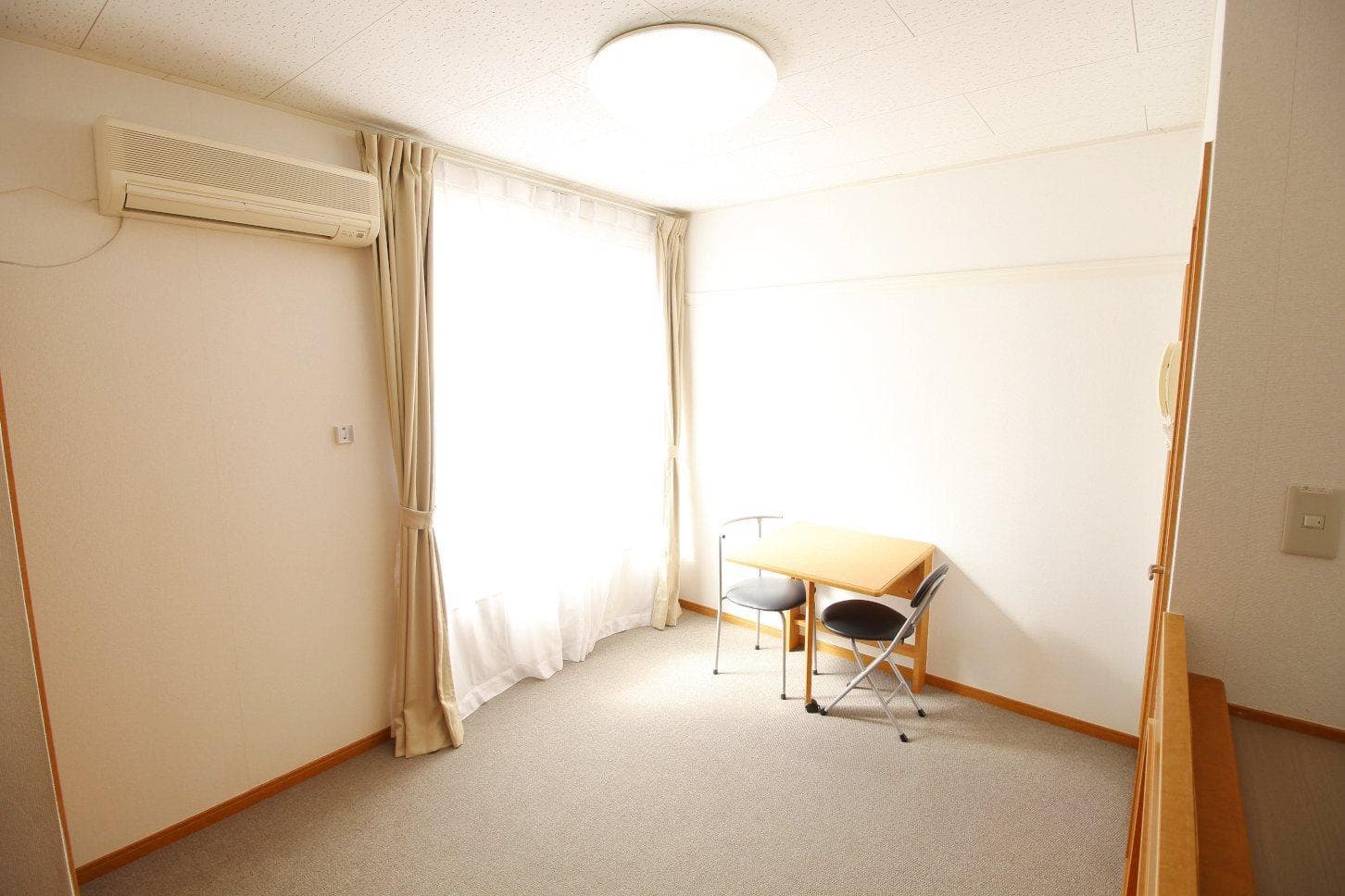 Preview interior of leopalace Chateau Otsu
