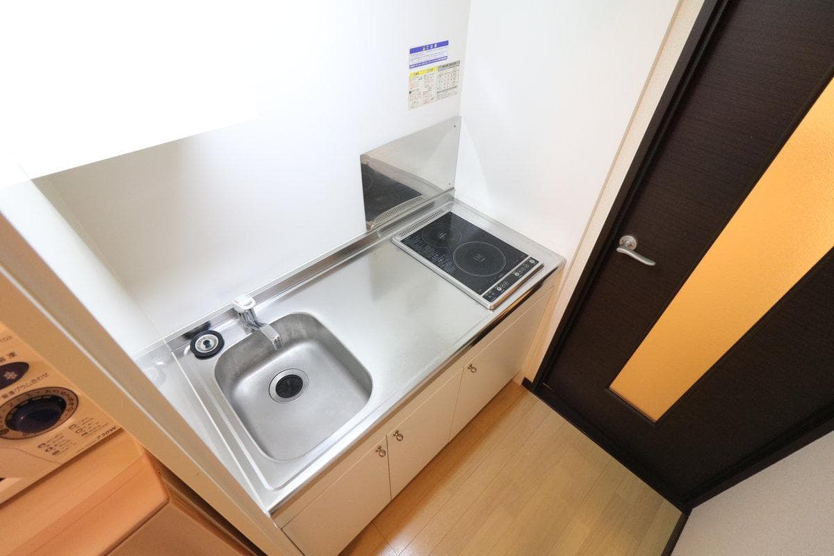 Room image 9