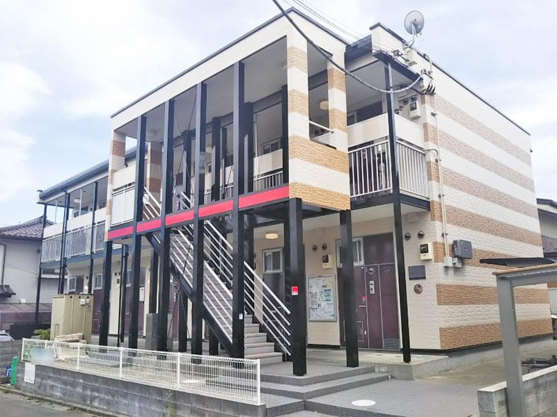 Main exterior of leopalace Saint Michel