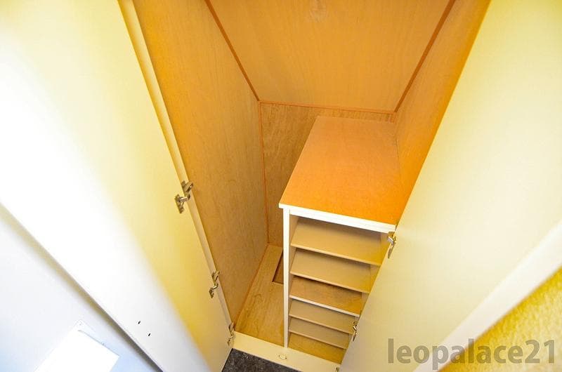 Preview interior of leopalace Polar Sanbankan
