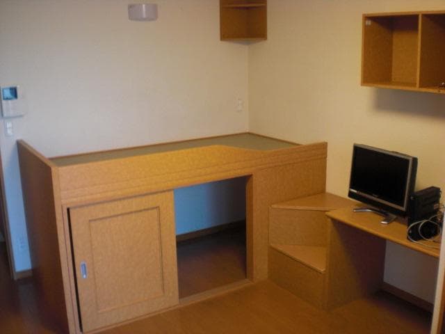 Room image 9