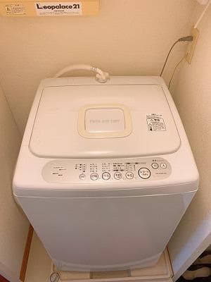 Room image 11