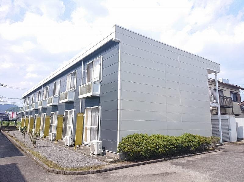 Main exterior of leopalace Comfort
