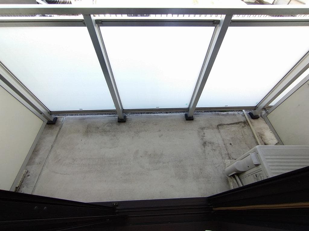 Room image 15