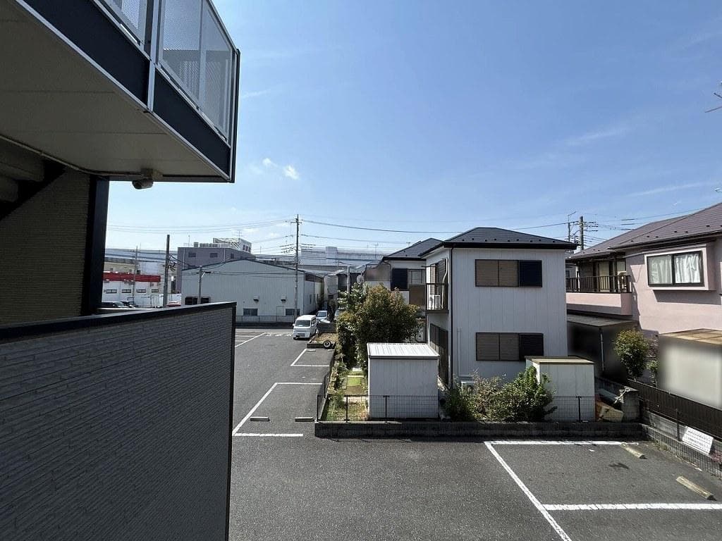 Room image 11