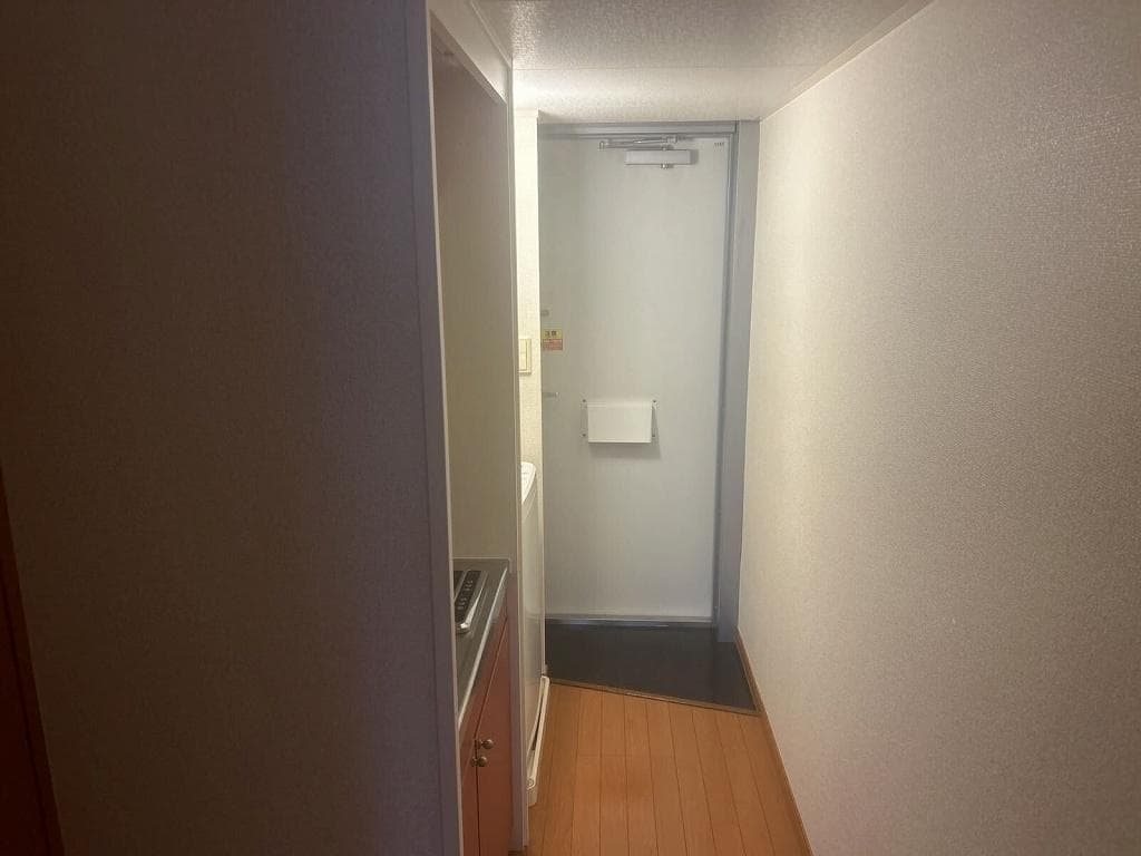 Room image 14