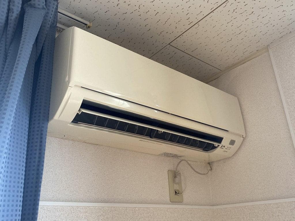 Room image 12