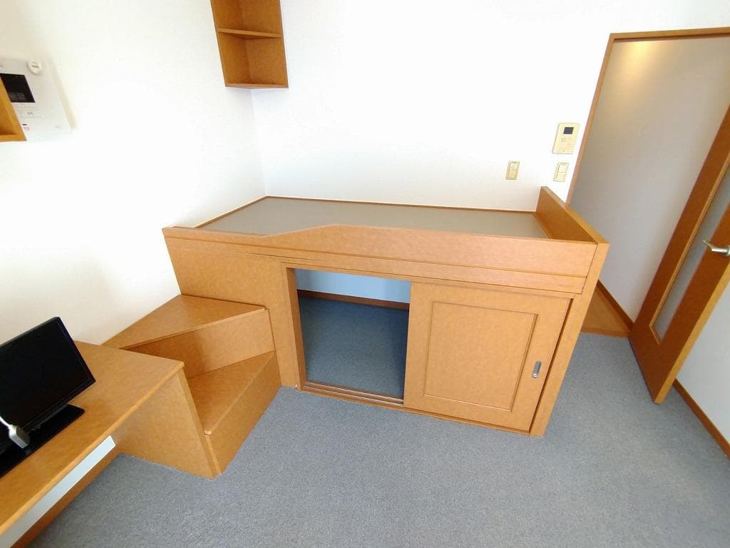 Room image 10
