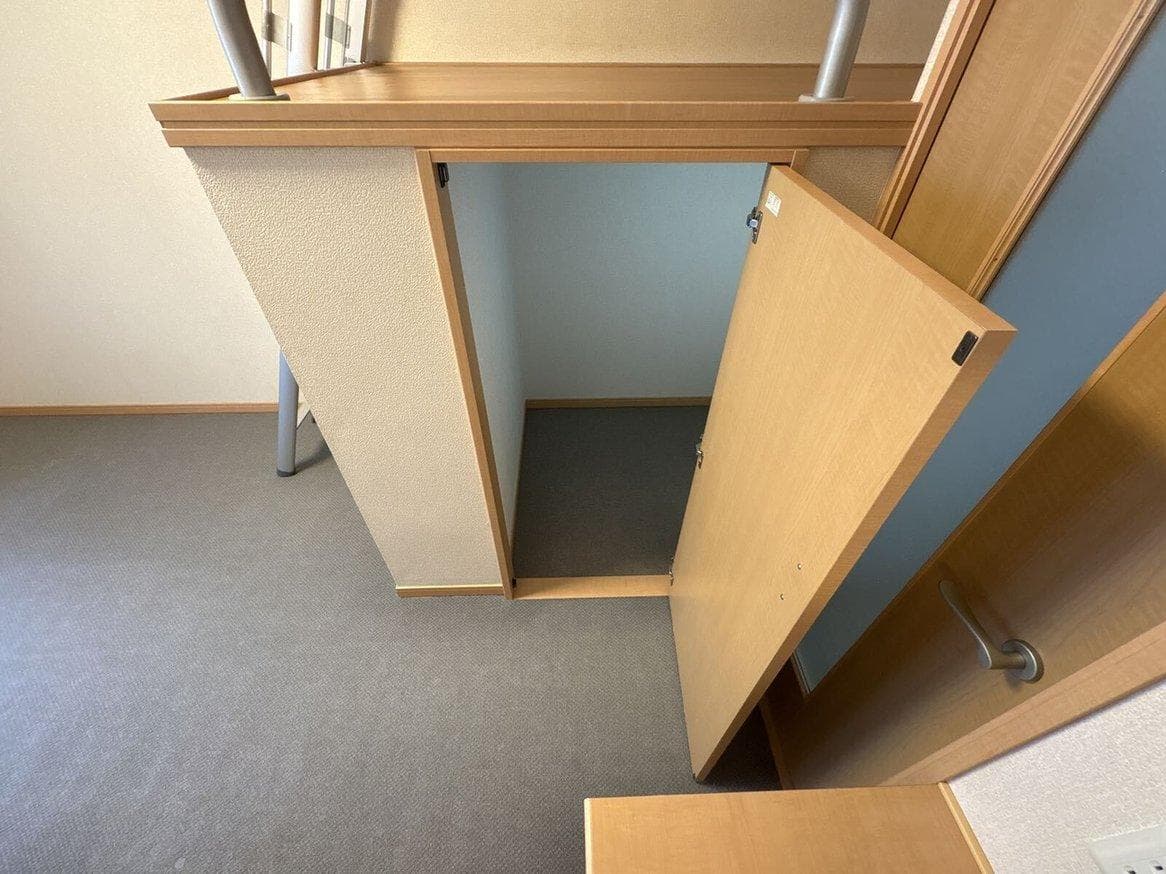 Room image 11