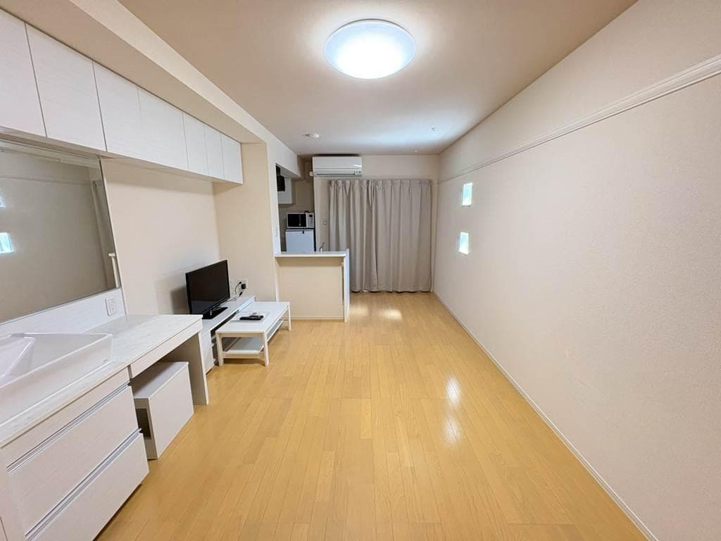 Preview interior of MIRANDA South View II