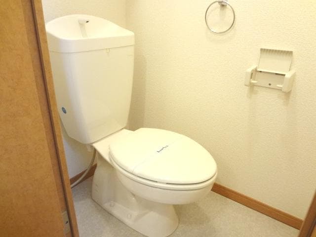 Room image 11