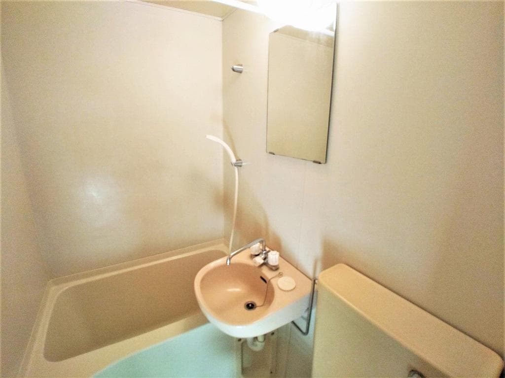 Room image 12