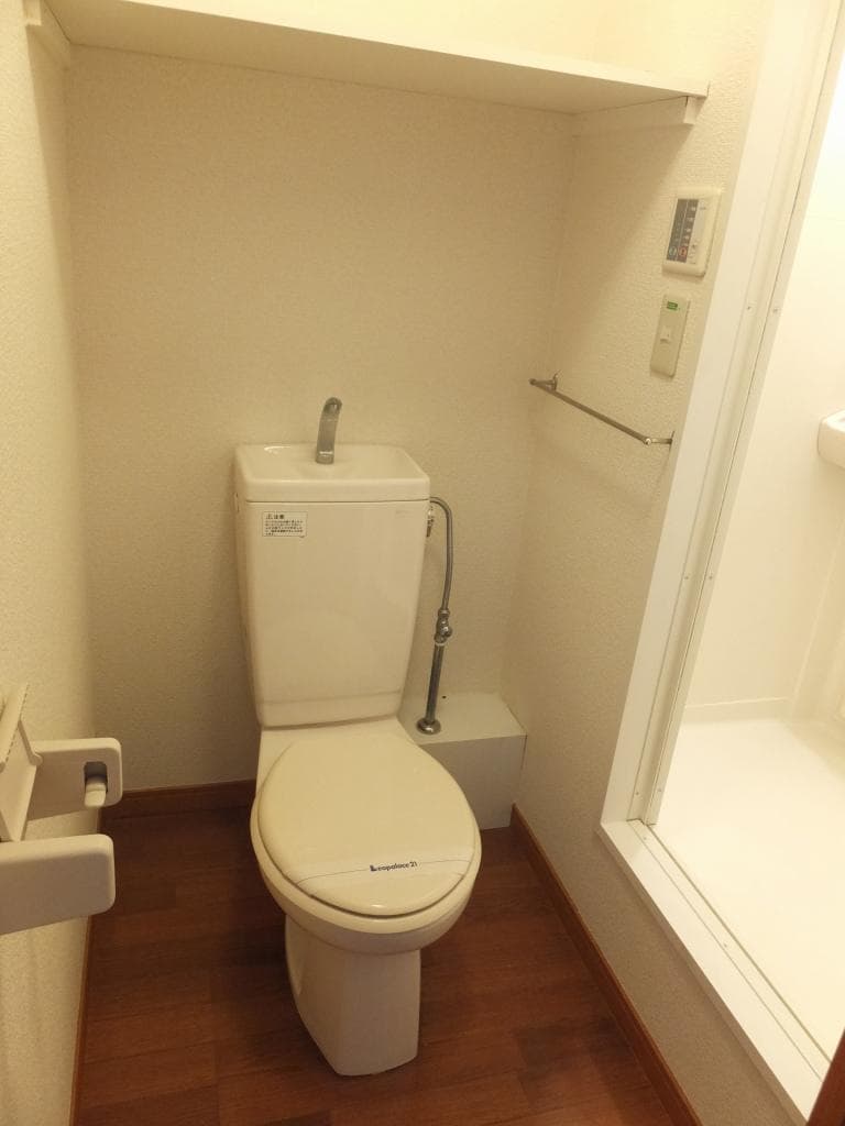 Room image 11