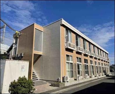 Main exterior of leopalace Harmony Takaishi