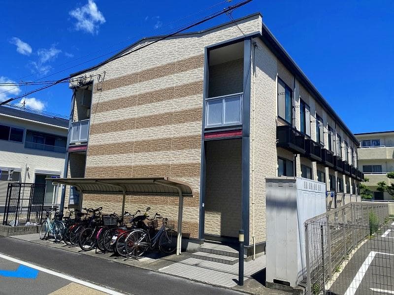 Main exterior of leopalace Otowa 2