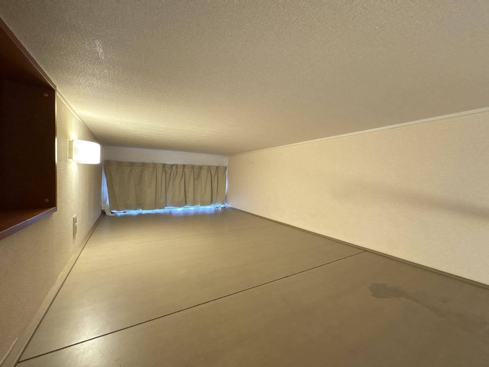 Preview interior of leopalace Bax