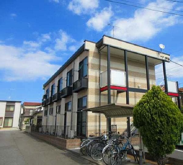 Main exterior of leopalace Lark Hill