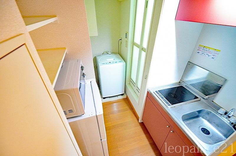 Preview interior of leopalace Zushi TWIN－α