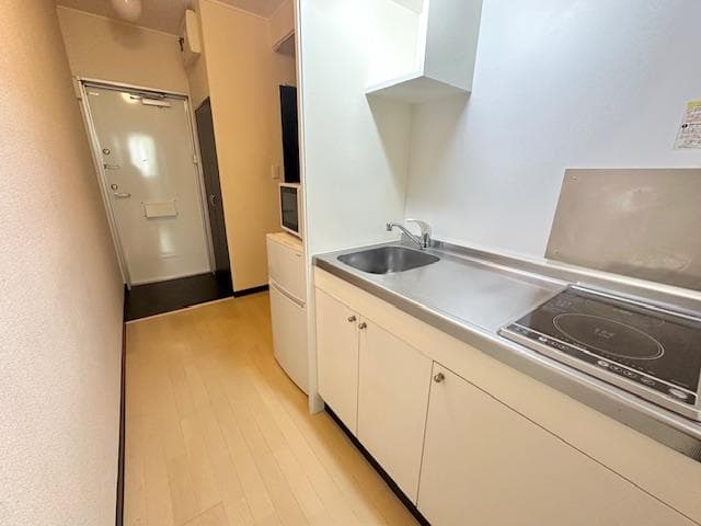 Room image 9