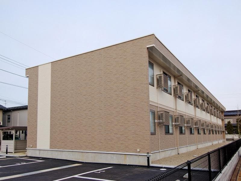 Main exterior of LEONEXT Cielo Azul