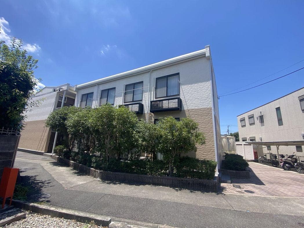 Main exterior of leopalace Mauve Nakamachi
