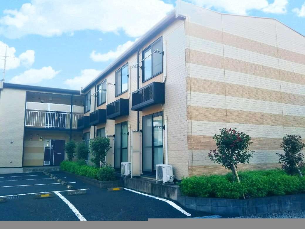 Main exterior of leopalace Claire