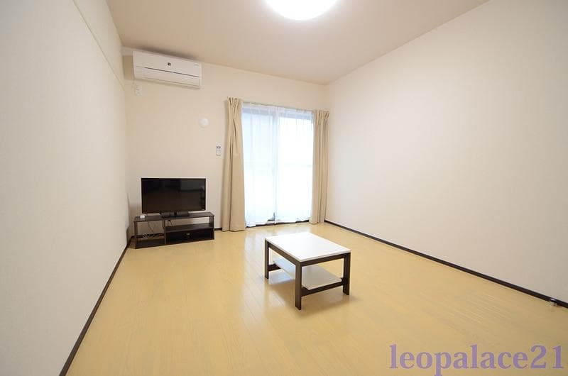 Preview interior of CLEINO WILL Sakai