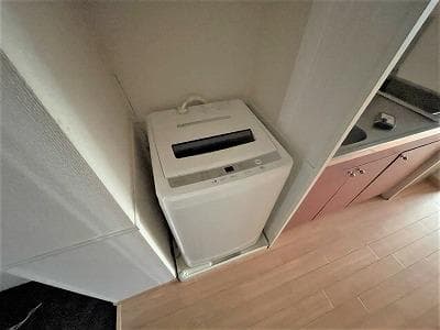 Room image 10