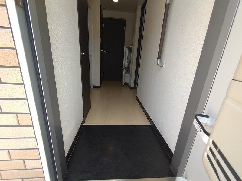 Room image 11
