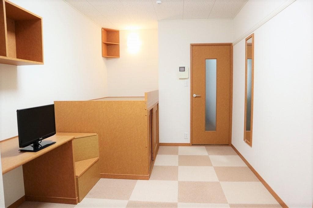 Preview interior of leopalace Cesto