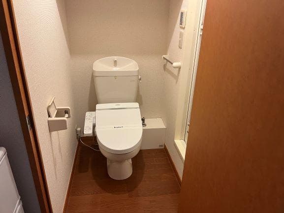 Room image 9