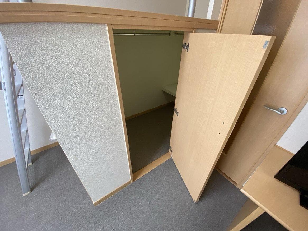 Room image 10