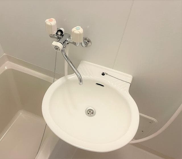 Room image 9