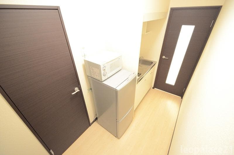 Room image 14