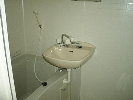 Room image 11