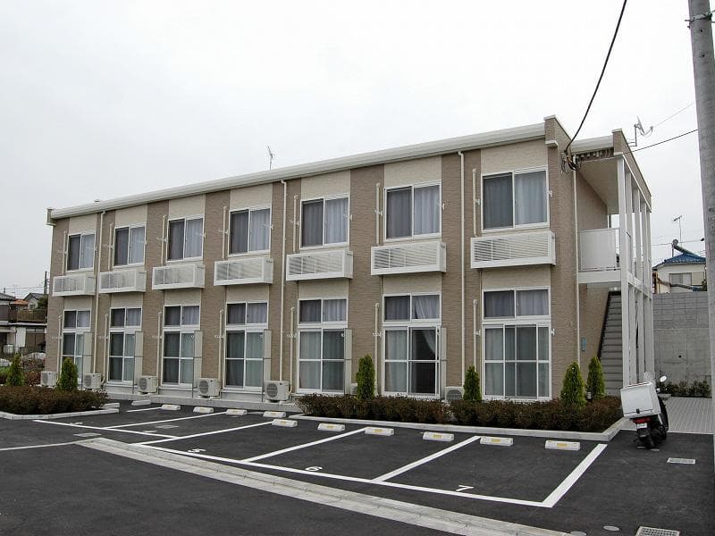 Main exterior of leopalace TMK