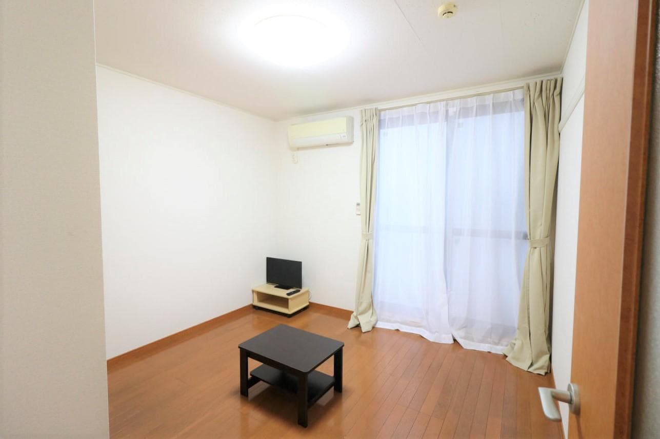 Preview interior of leopalace Narutaki