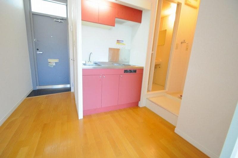 Room image 14