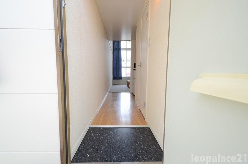 Preview interior of leopalace 100