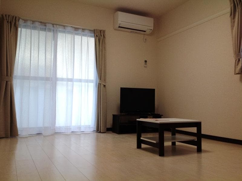 Room image 14