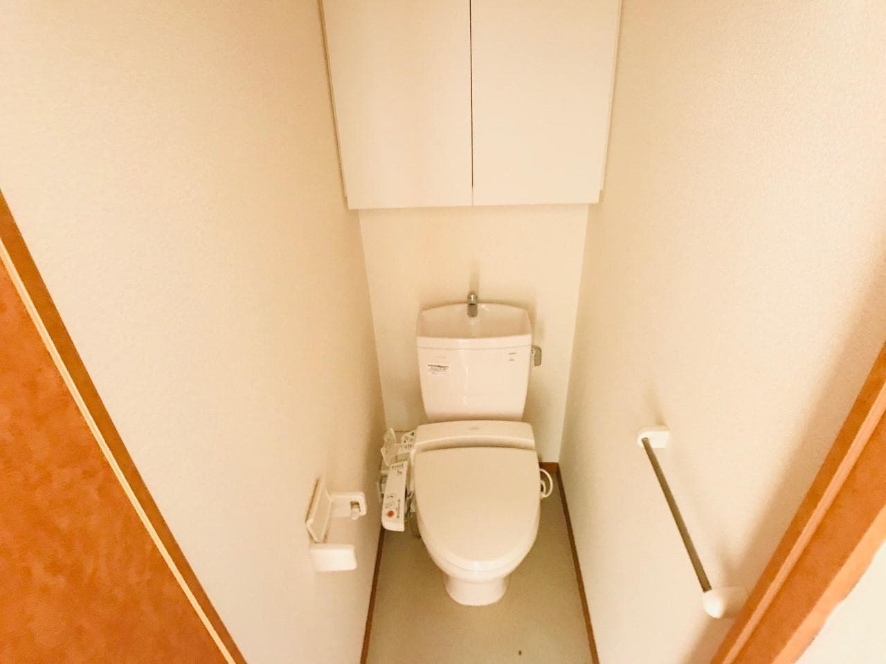 Room image 12